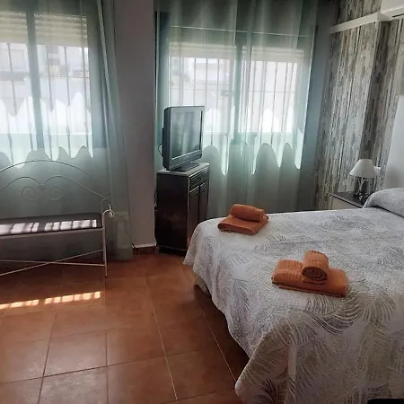 Сasa de vacaciones Preciosa Casa Con Piscina Y Golf